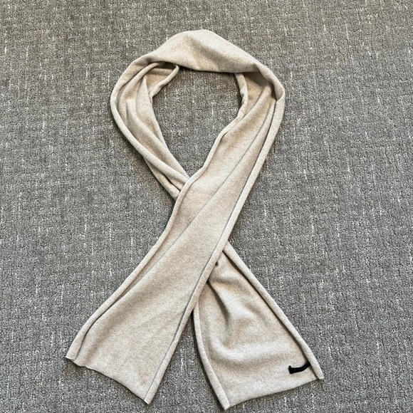 J. Hillburn Cashmere Scarf Cream 76” long - Picture 5 of 5